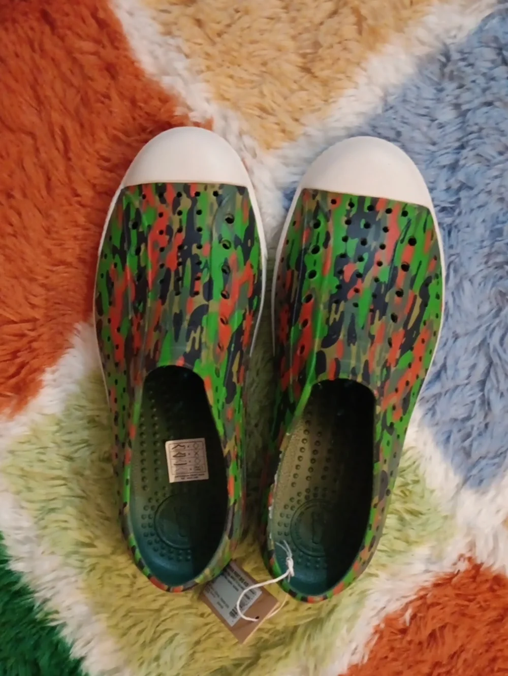 Native Slip-On Camo Water-Friendly Shoes - Green/Orange